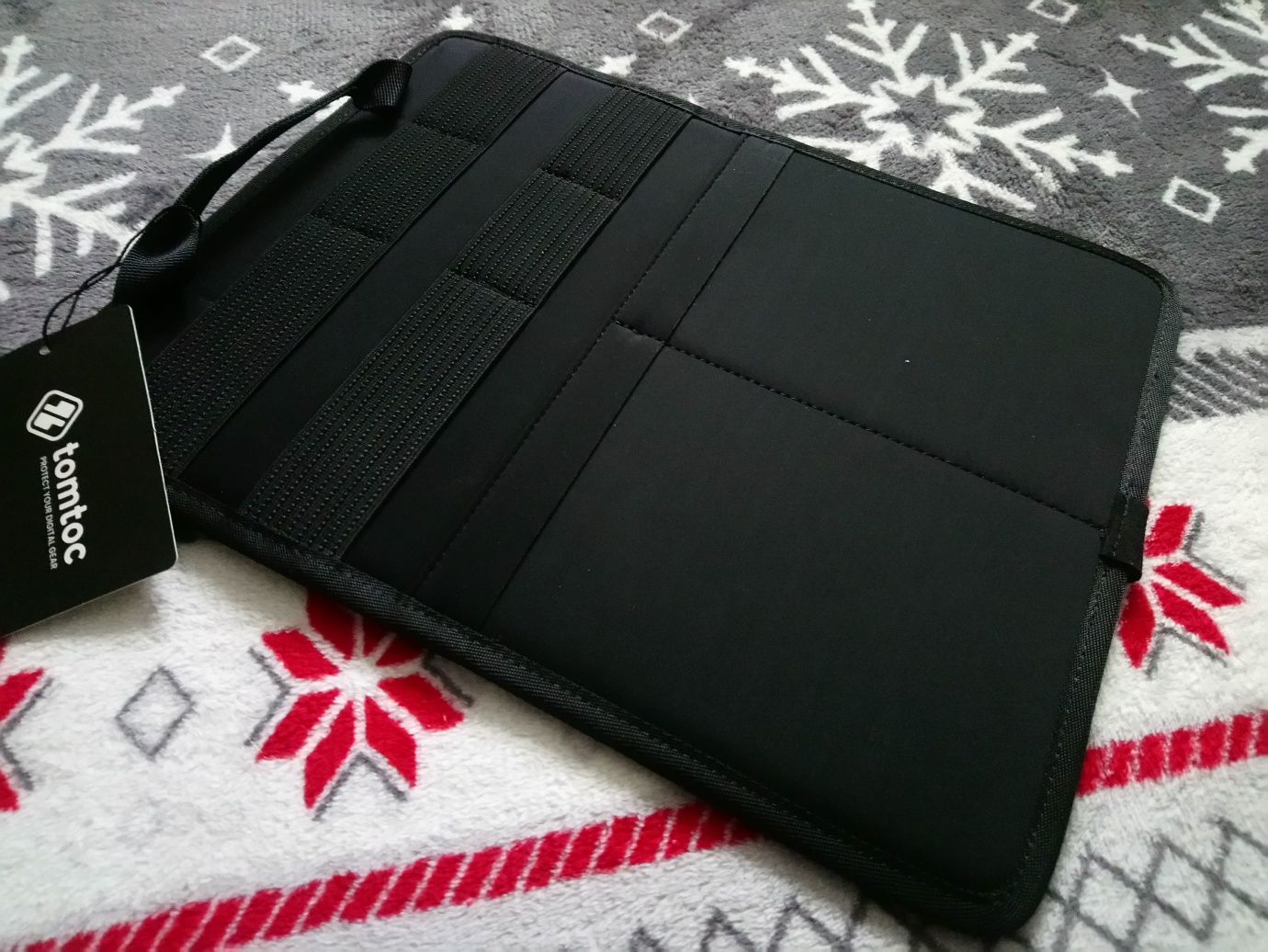 Tomtoc etui/organizer na tablet, laptop defekt