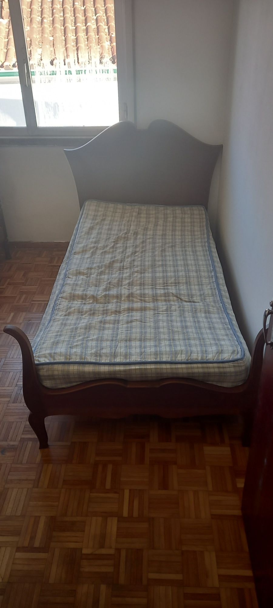 Cama de Solteiro