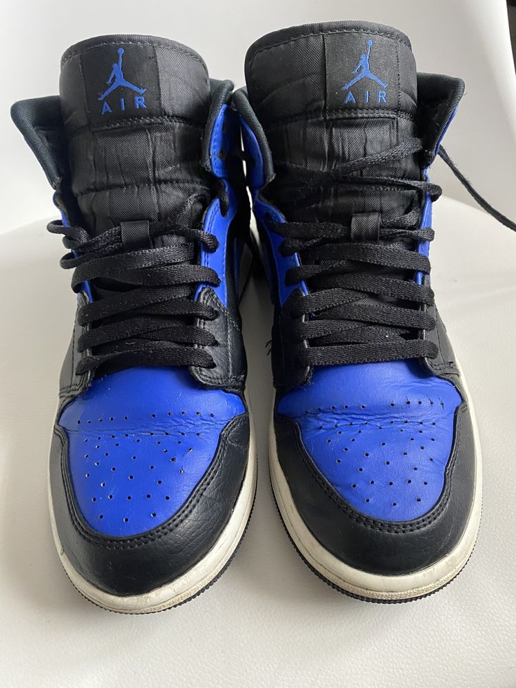 Air Jordan 1 Mid Hyper Royal