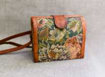 Miniaturowa torebka crossbody Giovanni 70 – vintage, gobelin