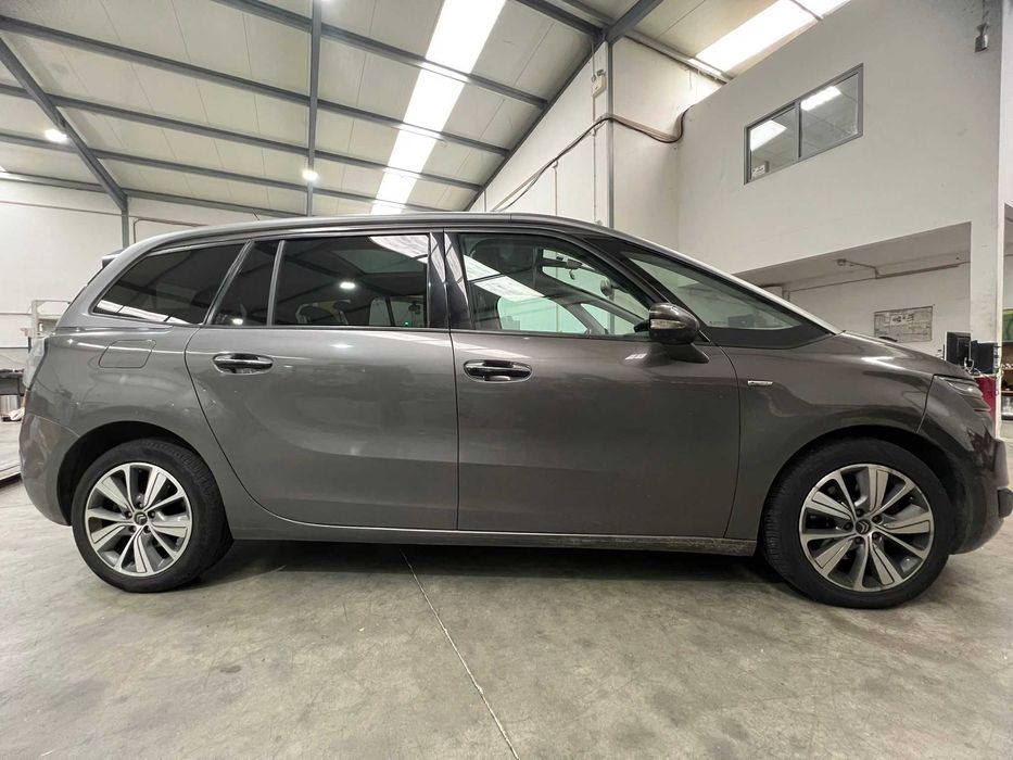 Citroën C4 Picasso BlueHDi 150 EAT6 Exclusive (2015) – Automático