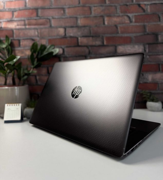 Quadro M1000M 4GB·Ноутбук HP Zbook Studio G3·i7-6820HQ·32GB+SSD512·IPS