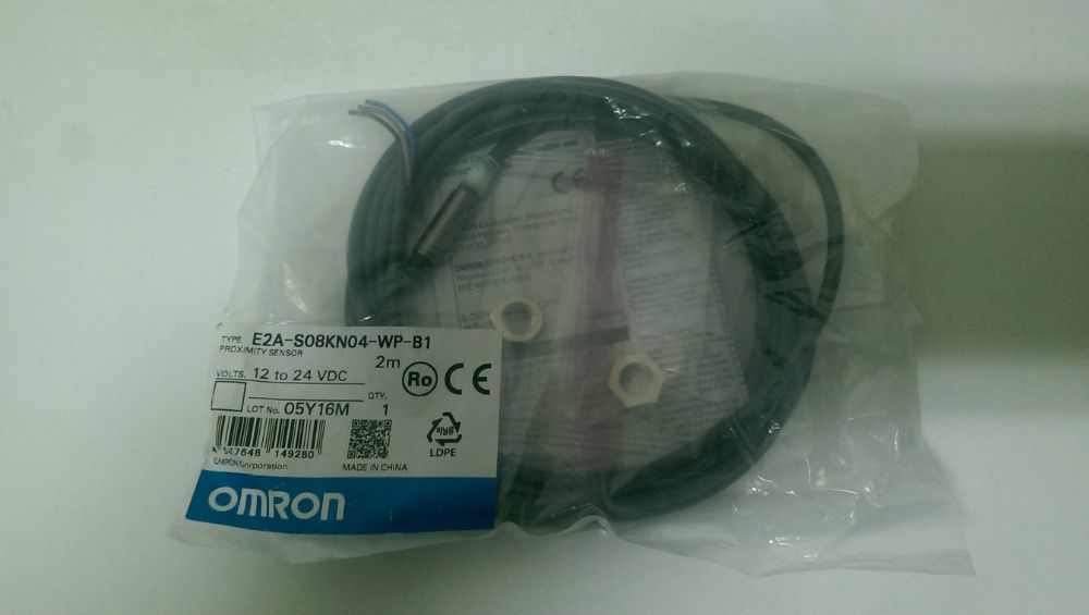 Sensor indutivo Omron E2A-S08KN04-WP-B1 novo.