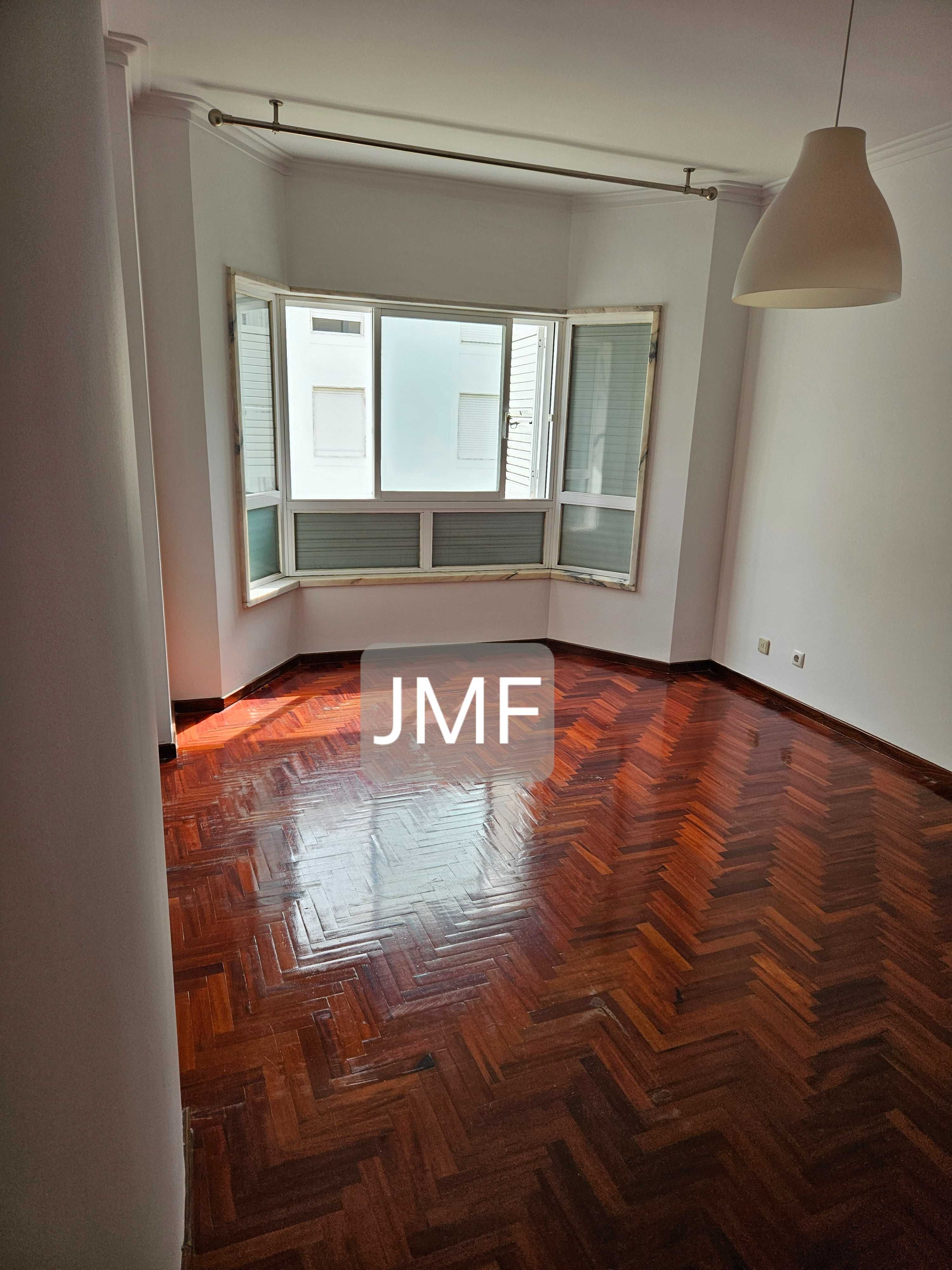 Apartamento T3 Rio de Mouro