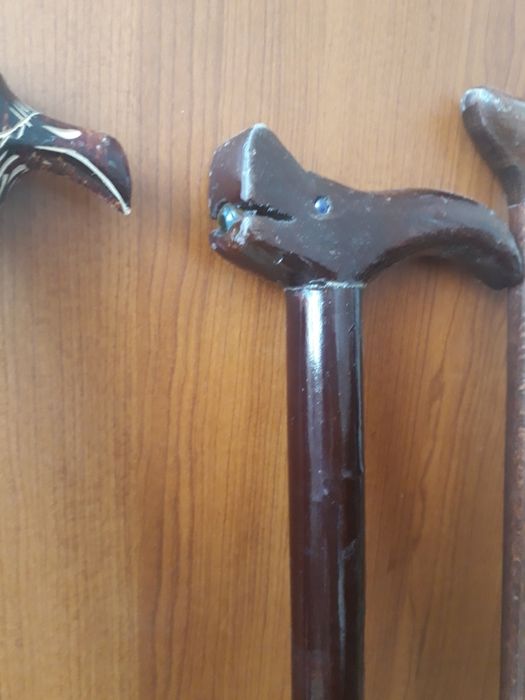 Stare drewniane laski