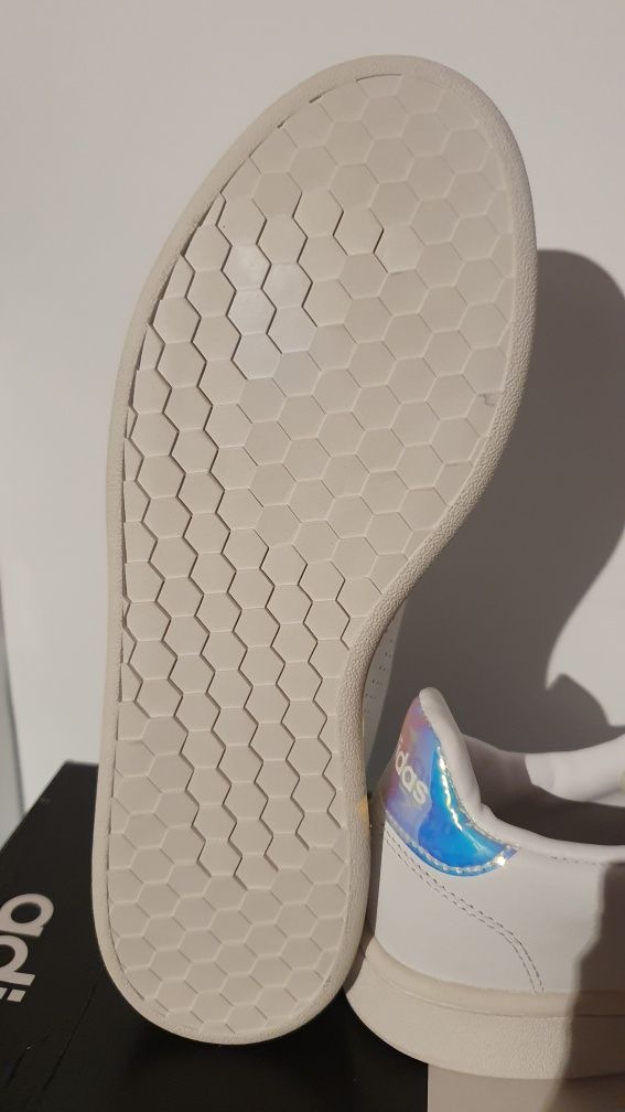 Buty damskie sportowe Adidas Advantage Rozmiar 40