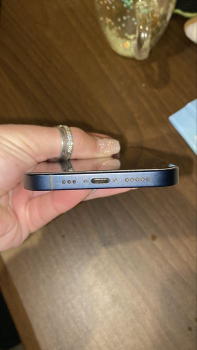 Продам iphone 12
