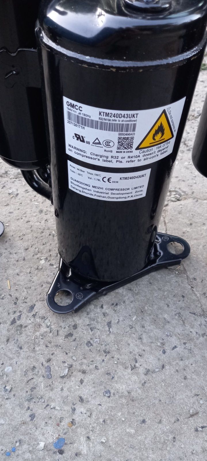 Компресор до кондиціонера 48В200JTAEH,KTM240D43UKT