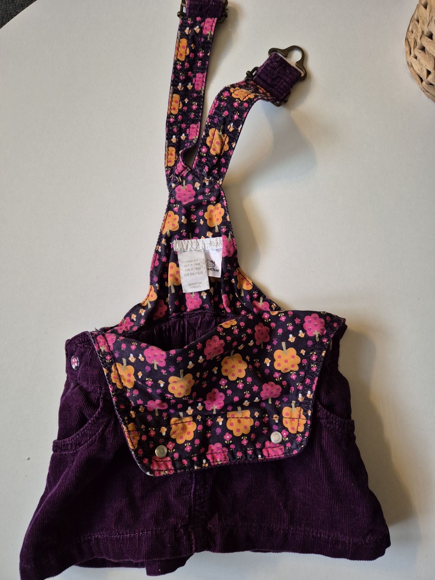 H&M sukienka sukieneczka na szelkach 62 Hello Kitty