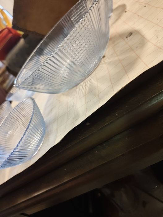 Misa z miseczkami vintage.