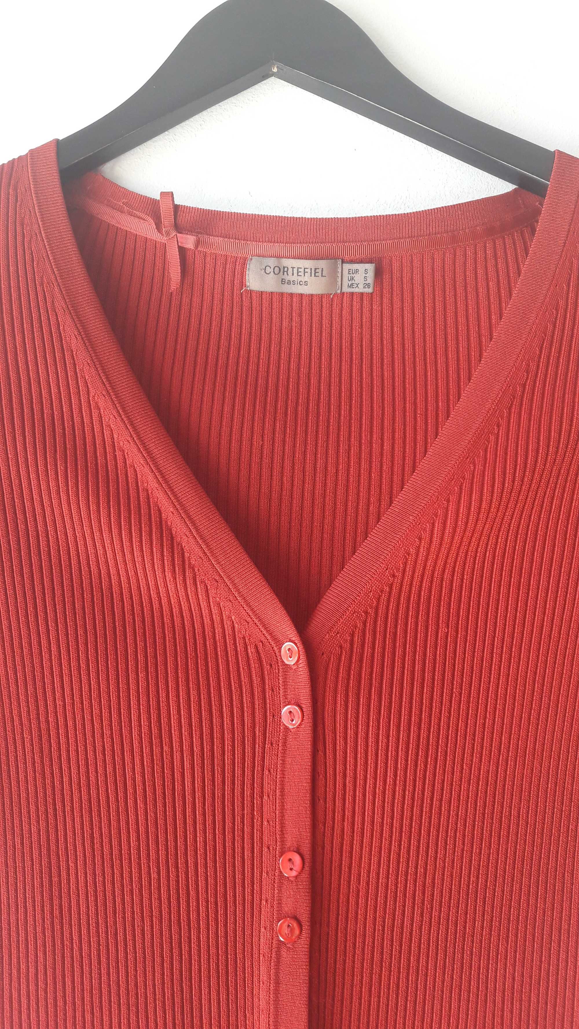 Casaco de malha vermelho