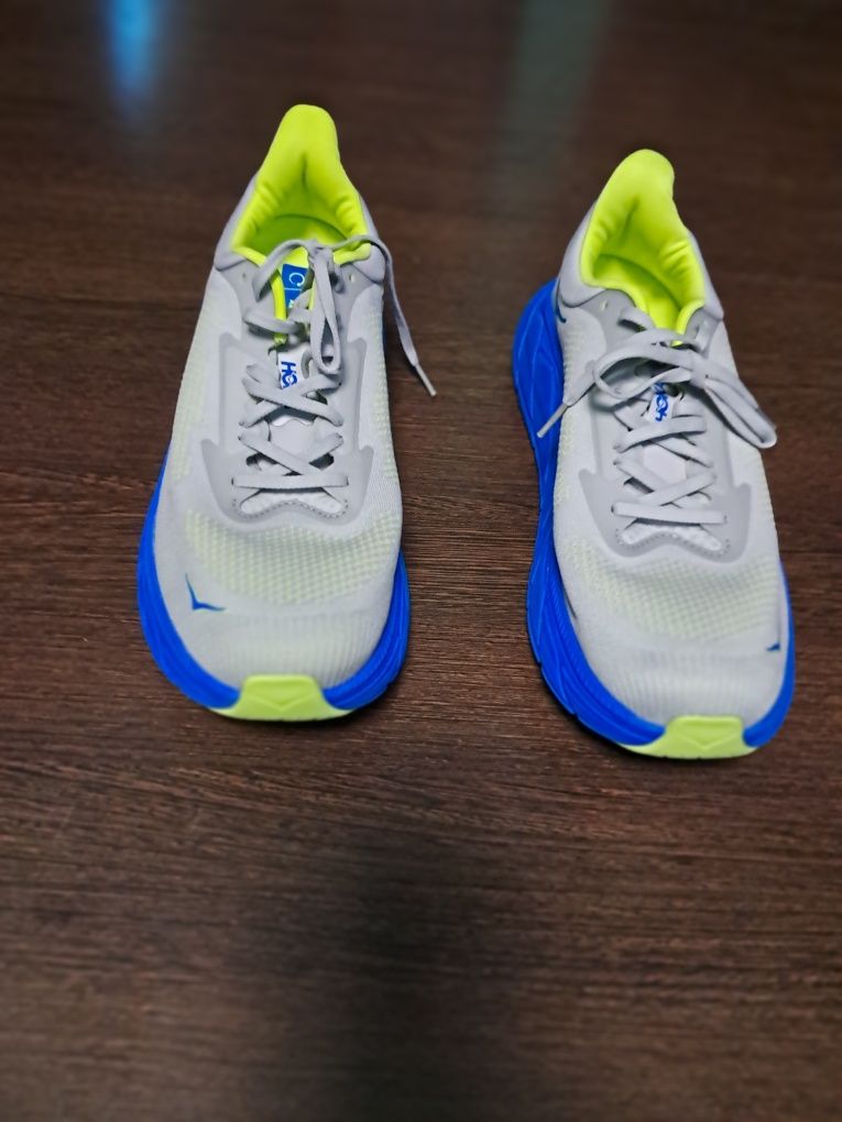 Кросівки HOKA ONE ONE Arahi 7.   Р 46  29.5см