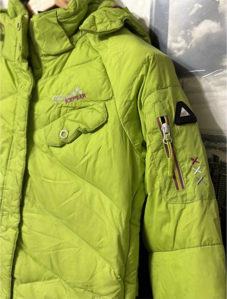 Жіноча гірськолижна куртка Icepeak розмір S/36