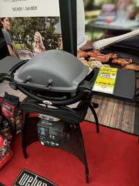 Weber Q1400 Stand Premium