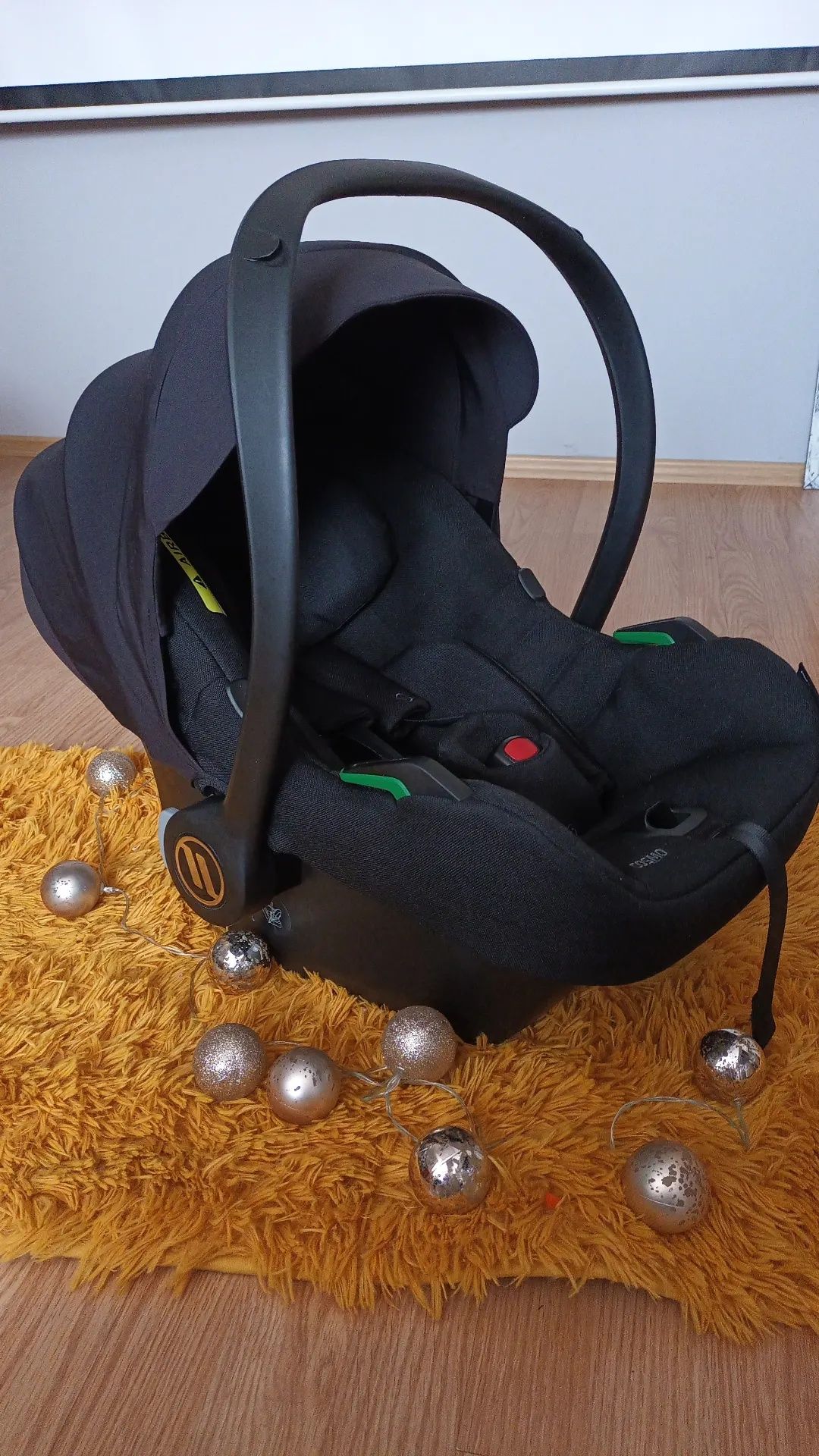 Polecam! Fotelik avionaut cosmo + baza isofix