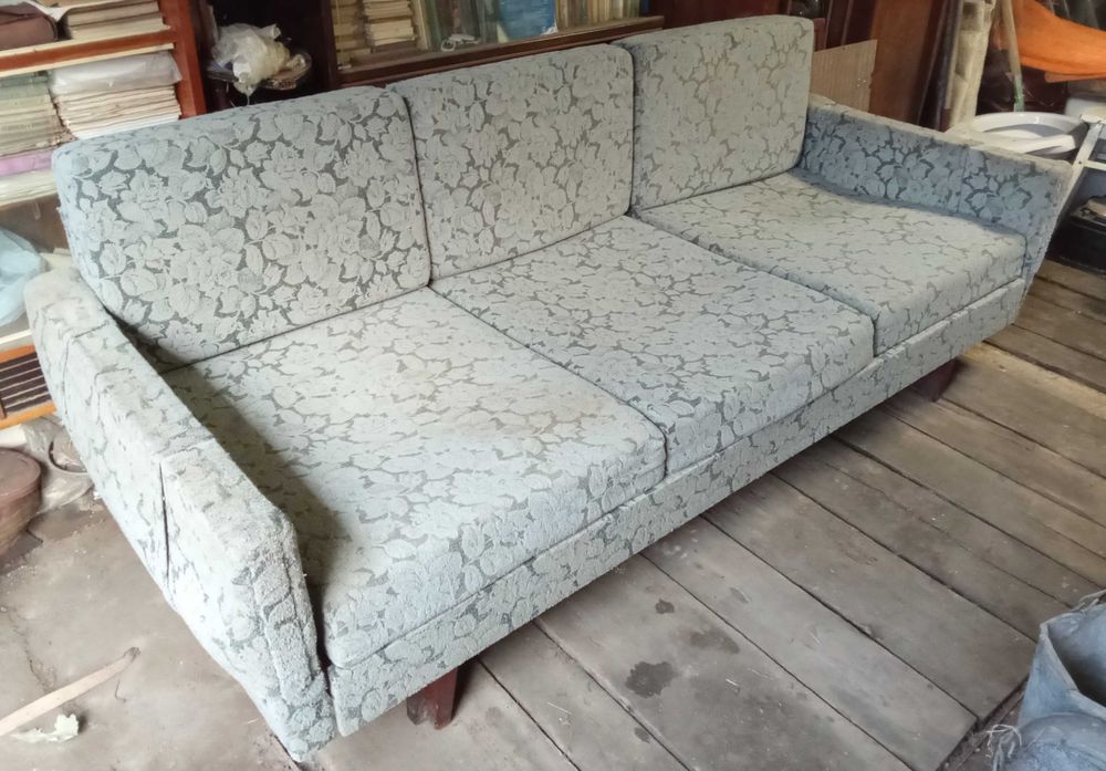 Продам диван бу в нормальному стані