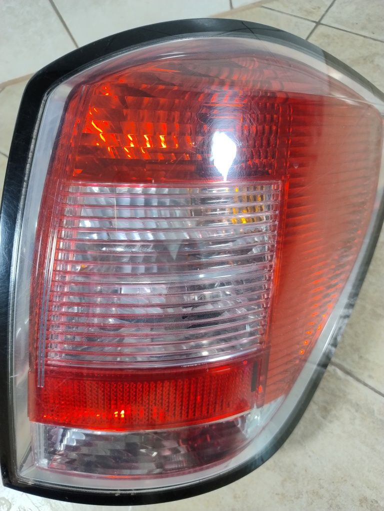 Opel Astra h 3 III kombi lampa prawa  tył wysyłka OLX