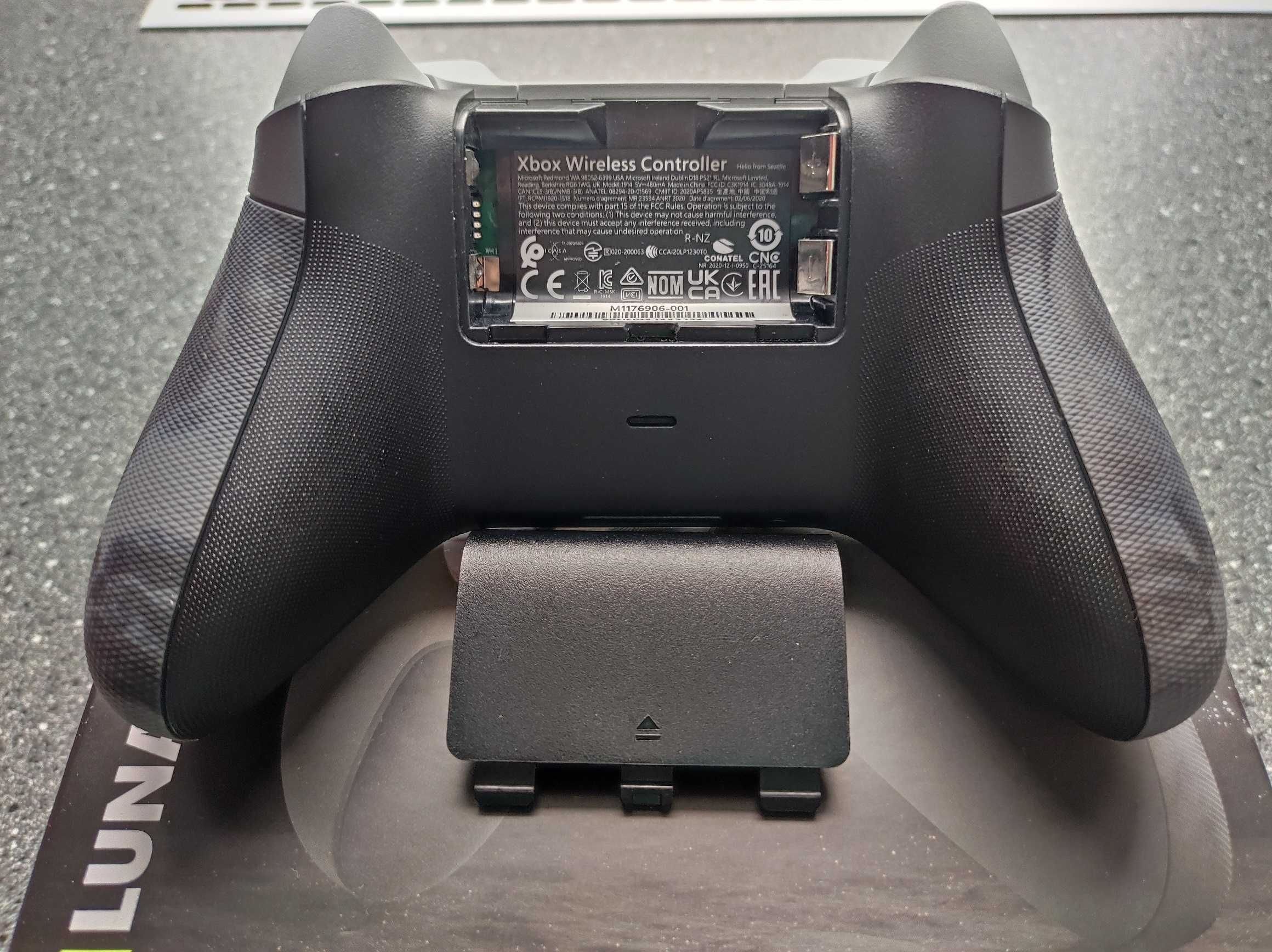 Pad kontroler do PC Xbox one series Lunar Shift nowy pudełko