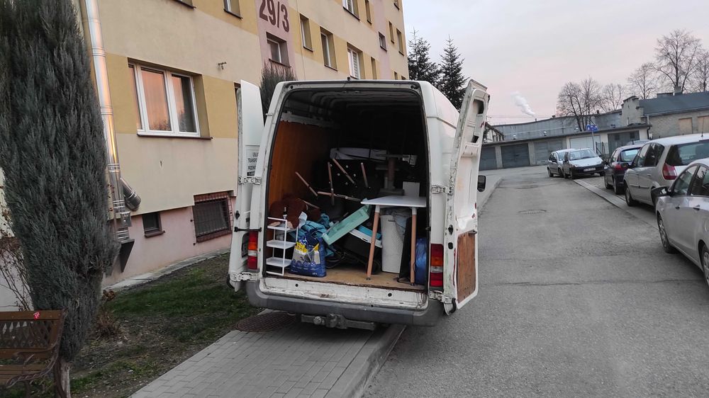 Usługi transportowe, przeprowadzki