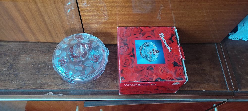 Салатница, вазочка