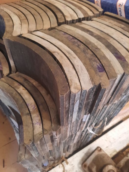 Продам тормозні накладки сверлені зил 131  ідеал