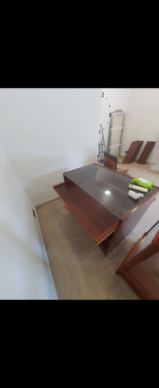Продаж всіх стелажів що на фото