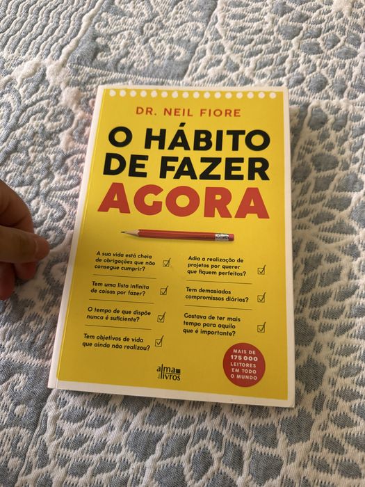 Vendo livro Habito de fazer agora