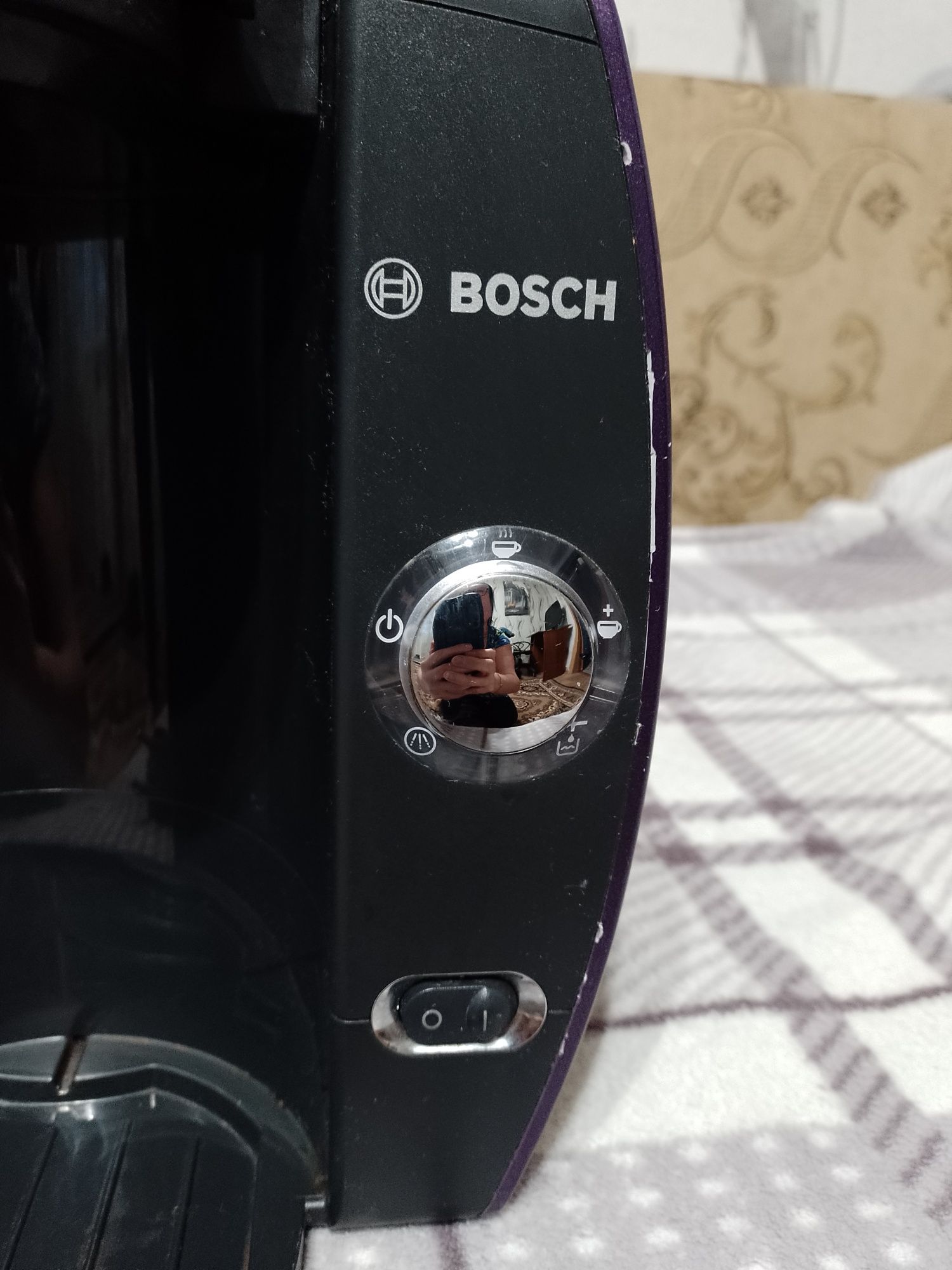 Продам кофеварку Bosch Tassimo