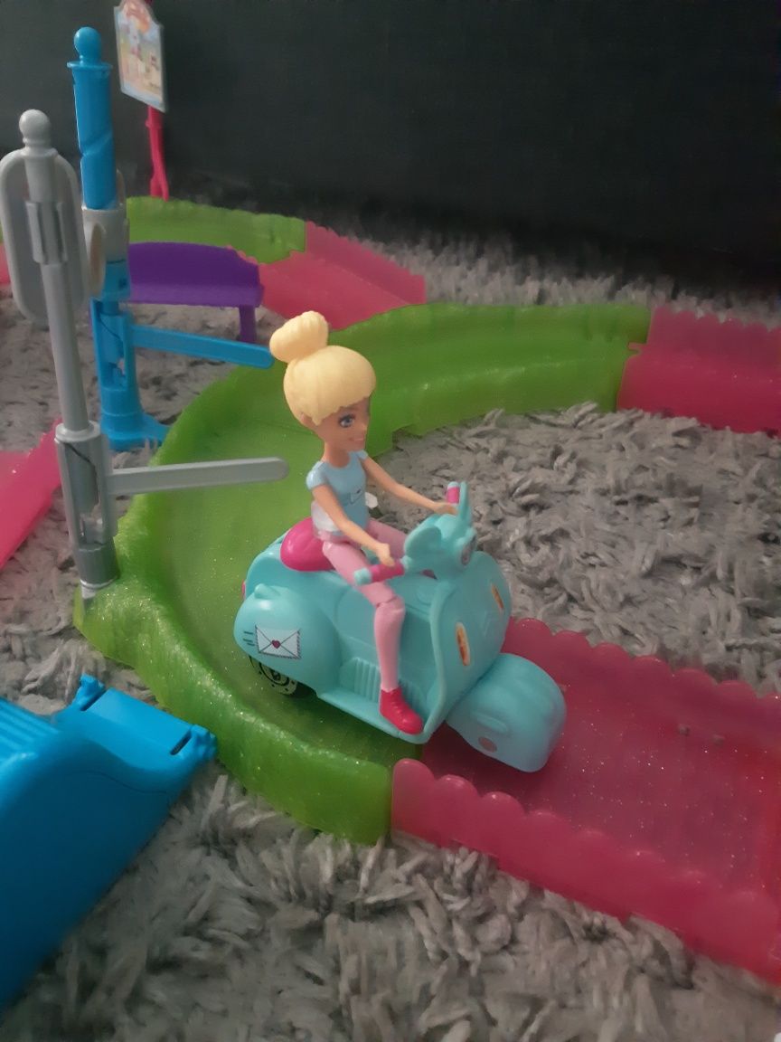 Barbie On The Go 2 zestawy