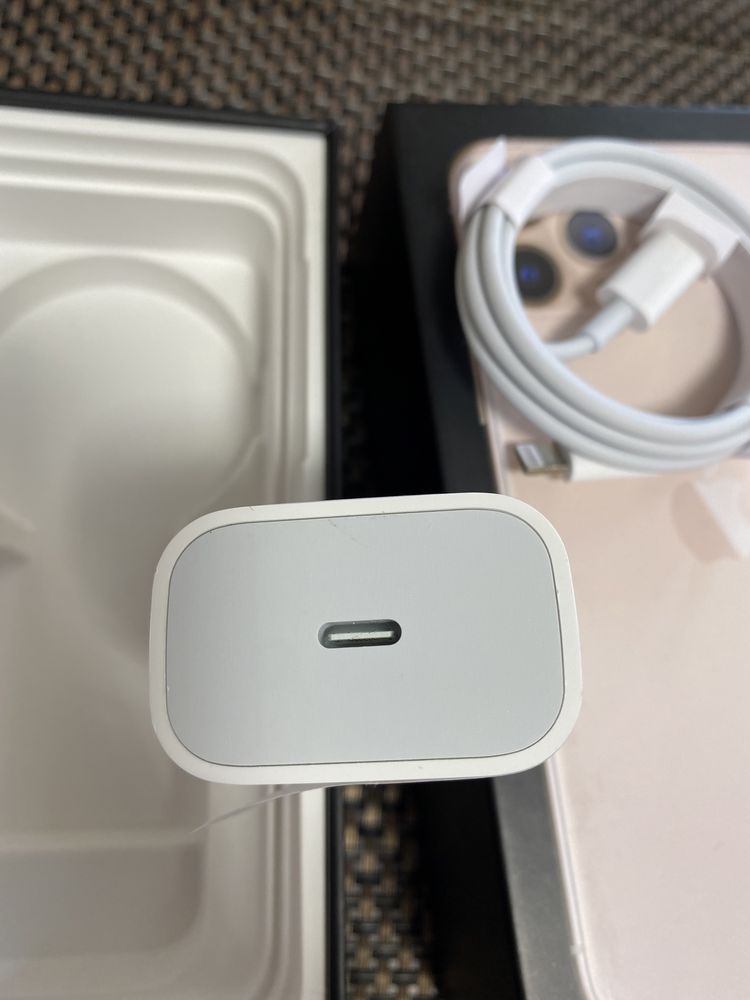 Быстрая зарядка блок адаптер Apple кабель туре-с Lightning лайтнинг