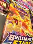 Booster 10 Cartas POKÉMON ORIGINAIS várias coleções