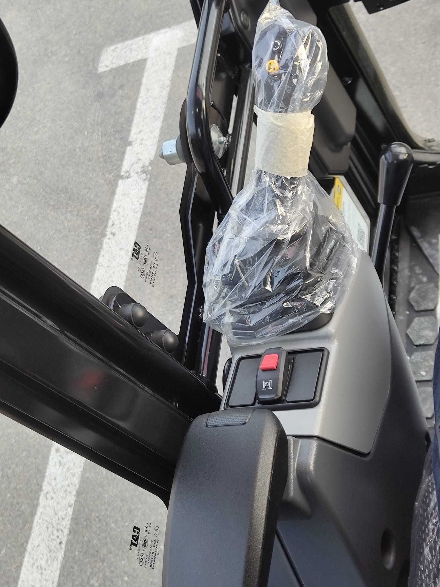 Minikoparka CAT 301.6 ! 3 Łyżki + Szybkozłącze mechaniczne i inne !