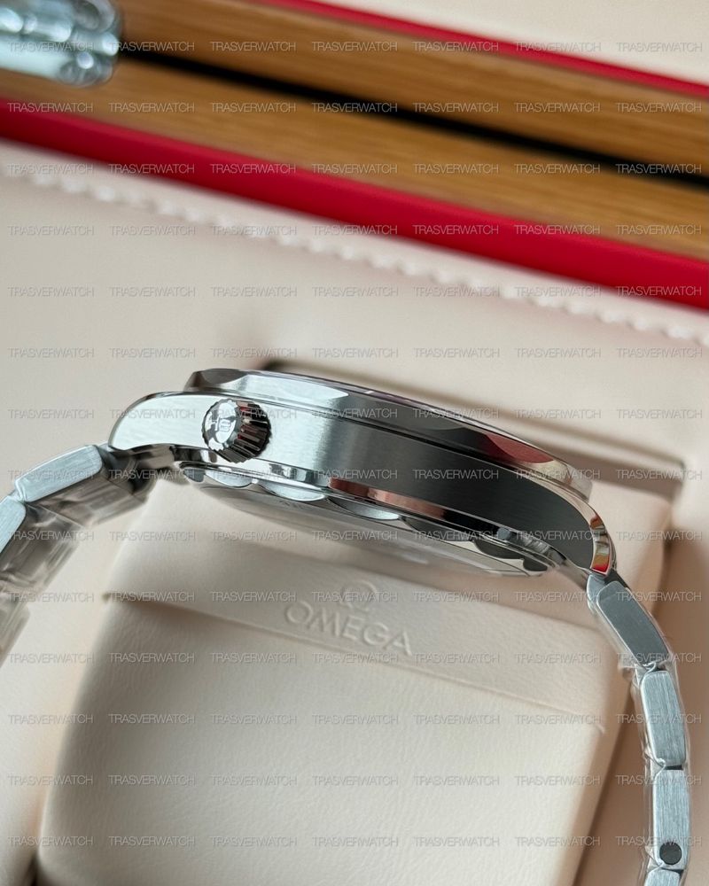 Годинник OMEGA Seamaster 300M 42mm