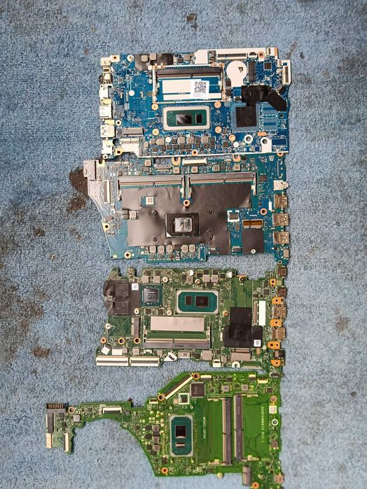 Материнская плата ноутбука неробоча