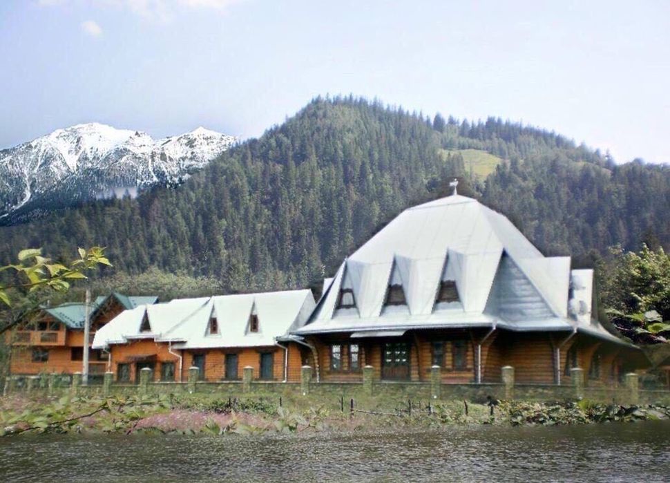 База відпочинку в Карпатах. Табори, групи, компаніі, співпраця