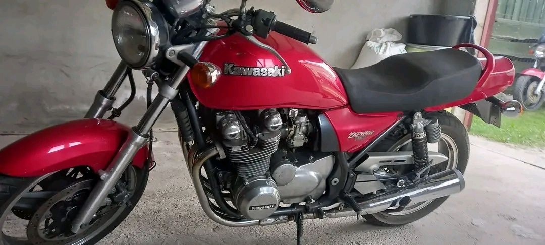 Motocykl Kawasaki Zefir 750