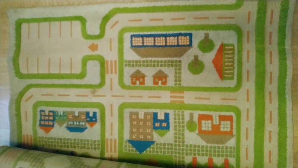 Dywan Dziecko 3D tureckiej firmy Carpets Miasto Zabaw 134x180cm