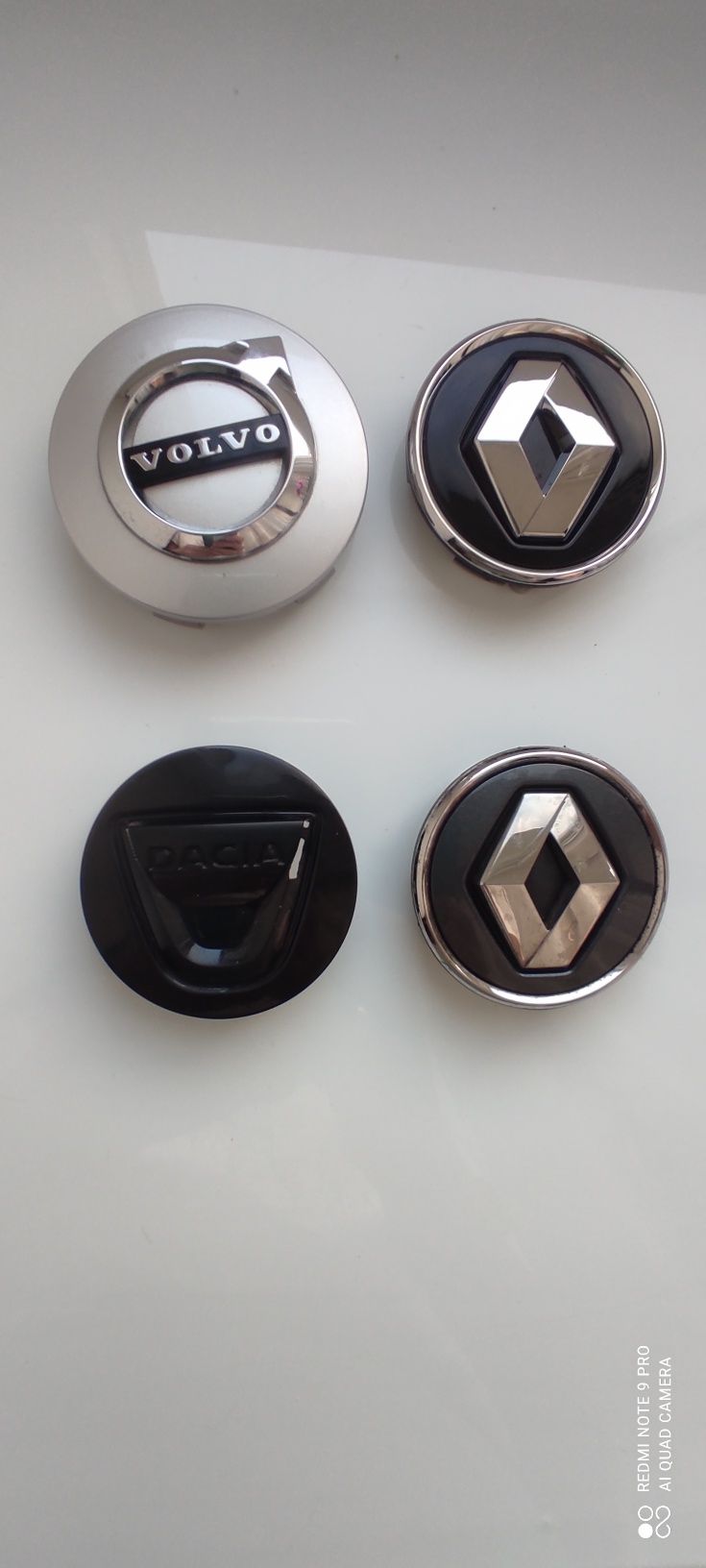 Значок емблема ковпак на колесо Volvo, Renault,, Dacia