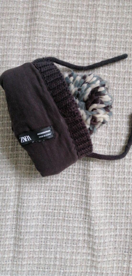 Шапка Zara 48 розмір