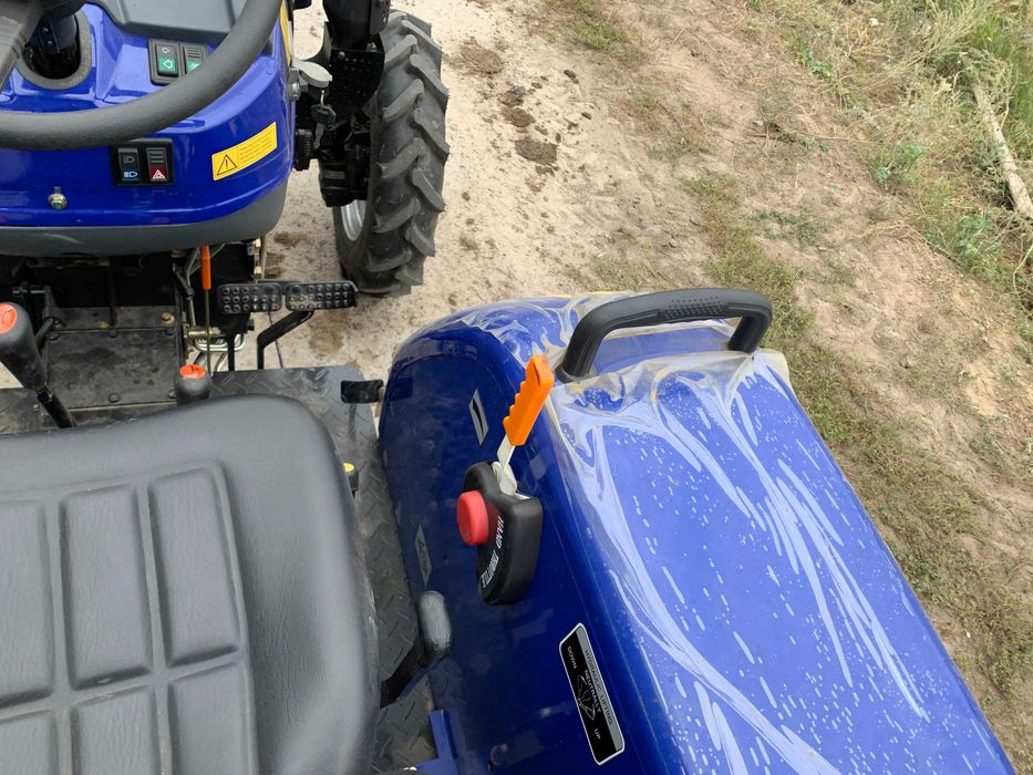 Мінітрактор Foton FT 244 HXN (24 к.с., 4×4, дизель, синій)