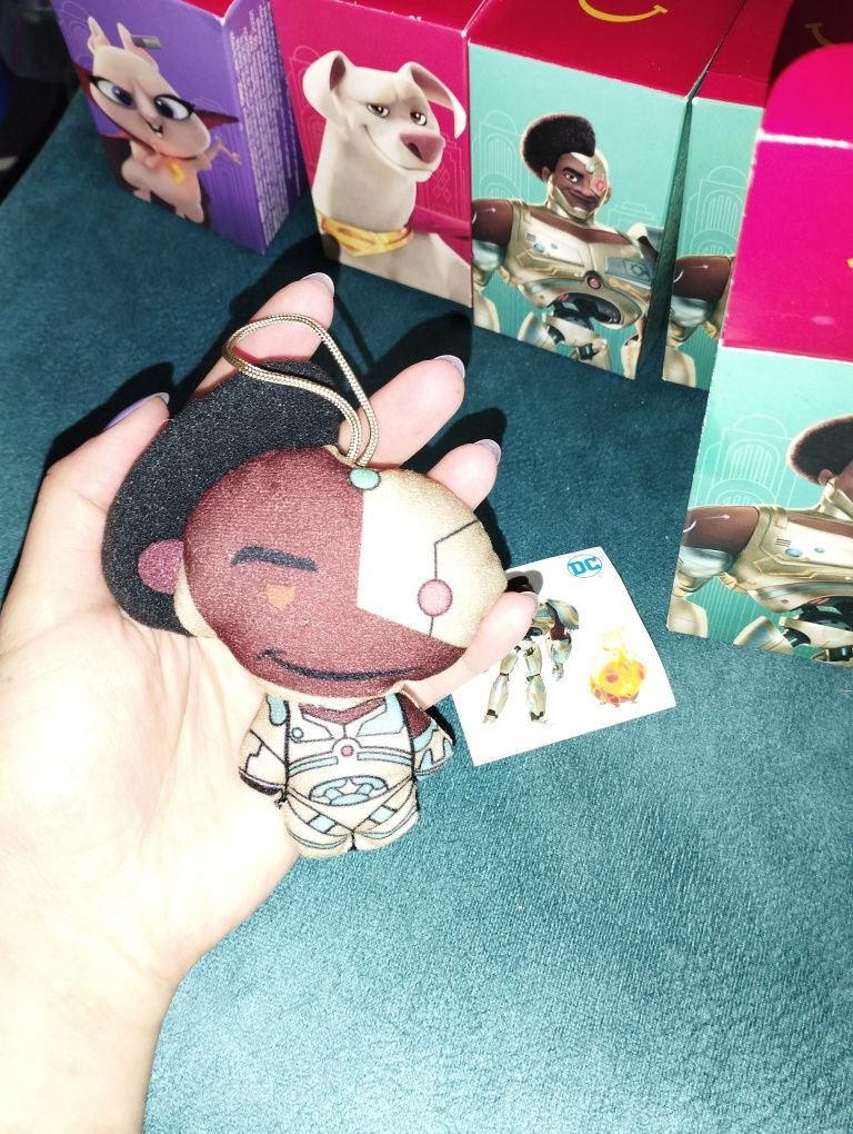 Макдональдс DC суперпитомцы мягкие игрушки Крипто Лулу киборг брелоки