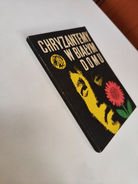 Chryzantemy w białym domu - Stanisław Lewicki "x