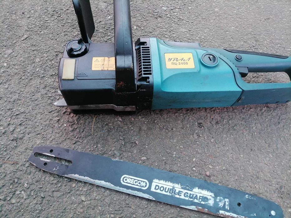 Електропила урал пц 2400