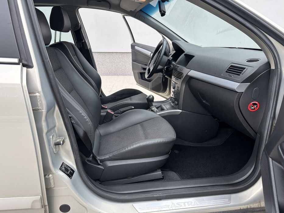 Opel Astra H 2006 | Benzyna + Gaz | Skura | Polski Salon
