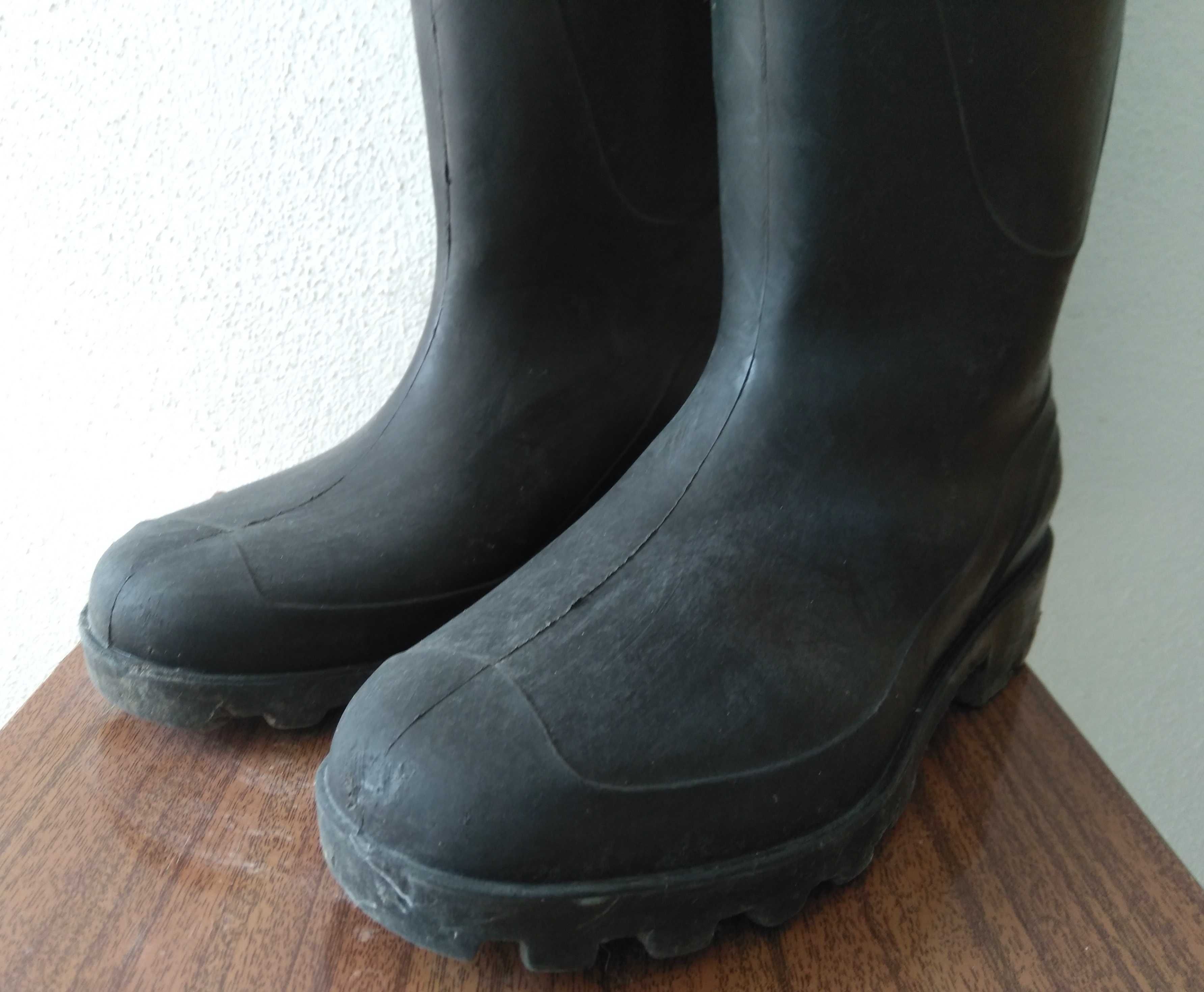 Botas de borracha tamanho 42, galocha