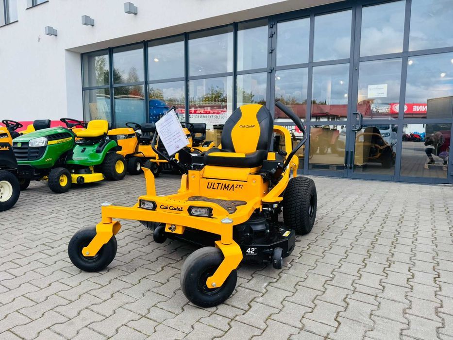 Traktorek kosiarka Cub Cadet Ultima ZT1 zero turn z USA 2022r KAWASAKI