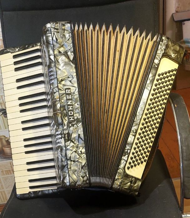 Аккордеон Хохнер HOHNER