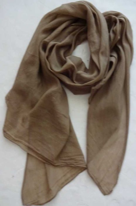 Szal Cienki, Powiewny Oliwkowy, Szeroki, Kształt Rombu, Bawełna Jedwab