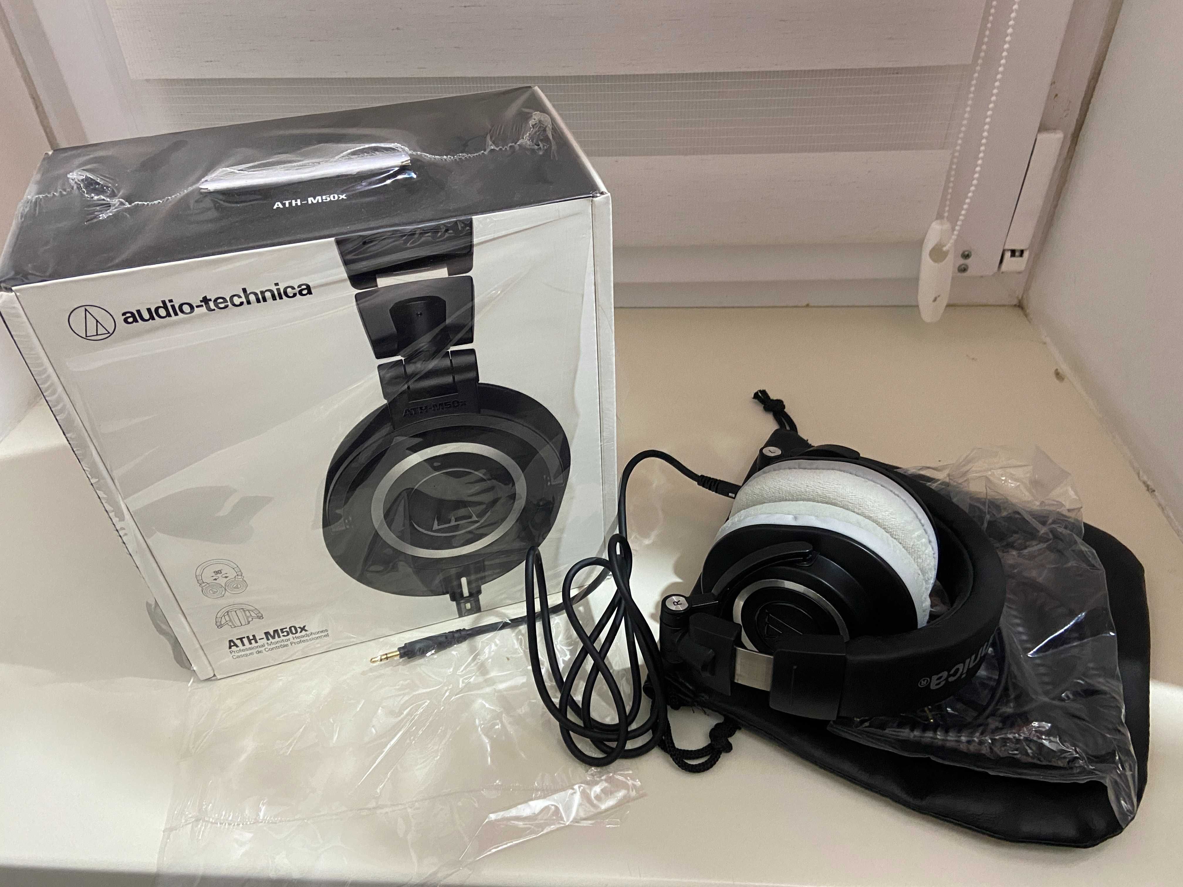 Навушники Audio-Technica ATH-M50x