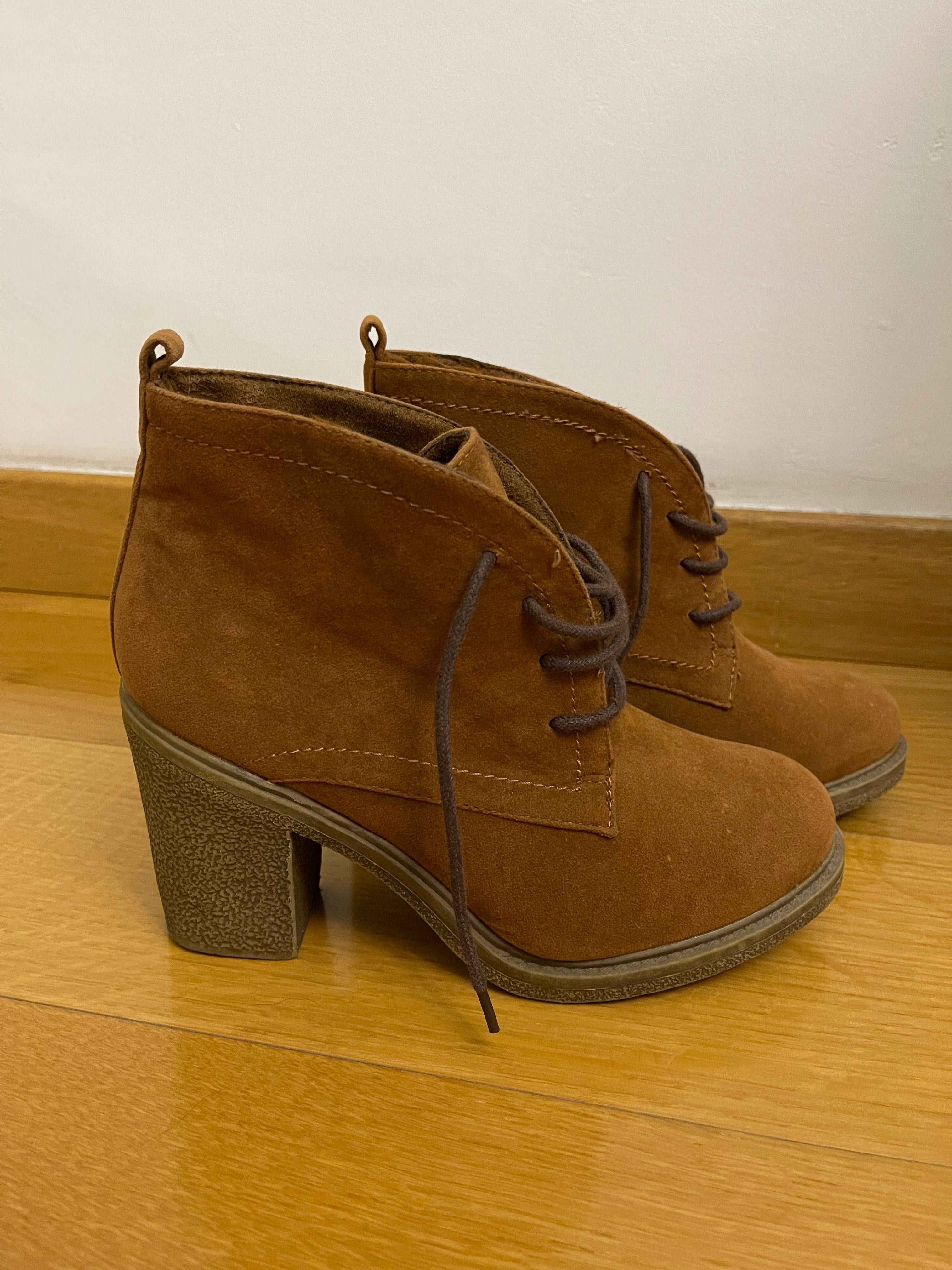 Botas camel da Primark